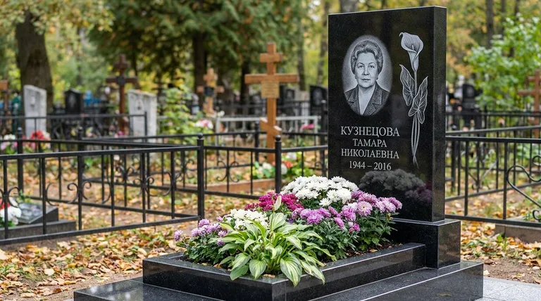 Памятник с гравировкой калл — выполненная работа «Кузнецова» в Хабаровске