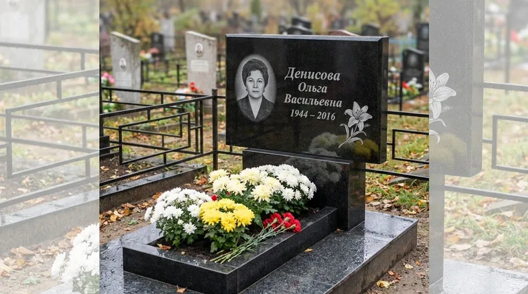 Памятник с гравировкой лилий — выполненная работа «Денисова» в Хабаровске
