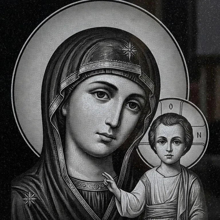 Эскиз иконы: Казанская (полутон) — детальный образ Богородицы, гравировка на памятник в Хабаровске